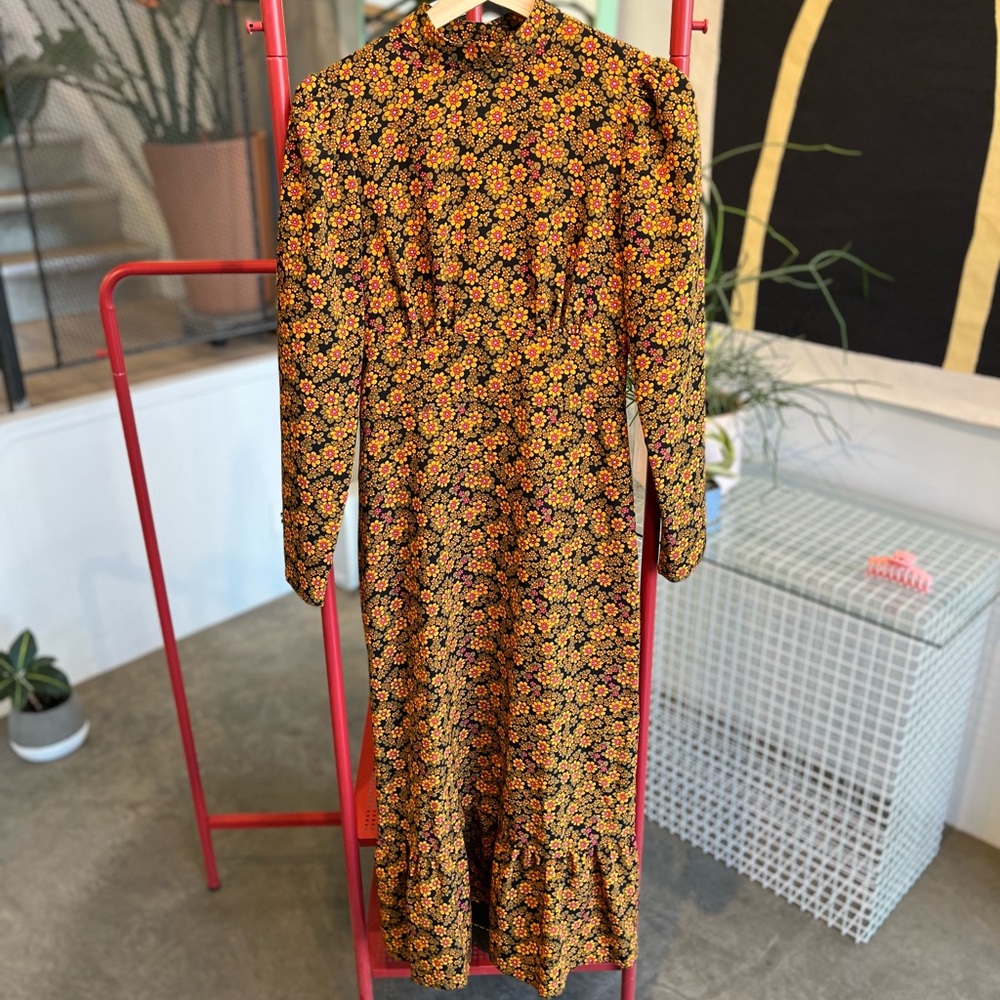 TopShop floral print, long sleeve, maxi dress size 4